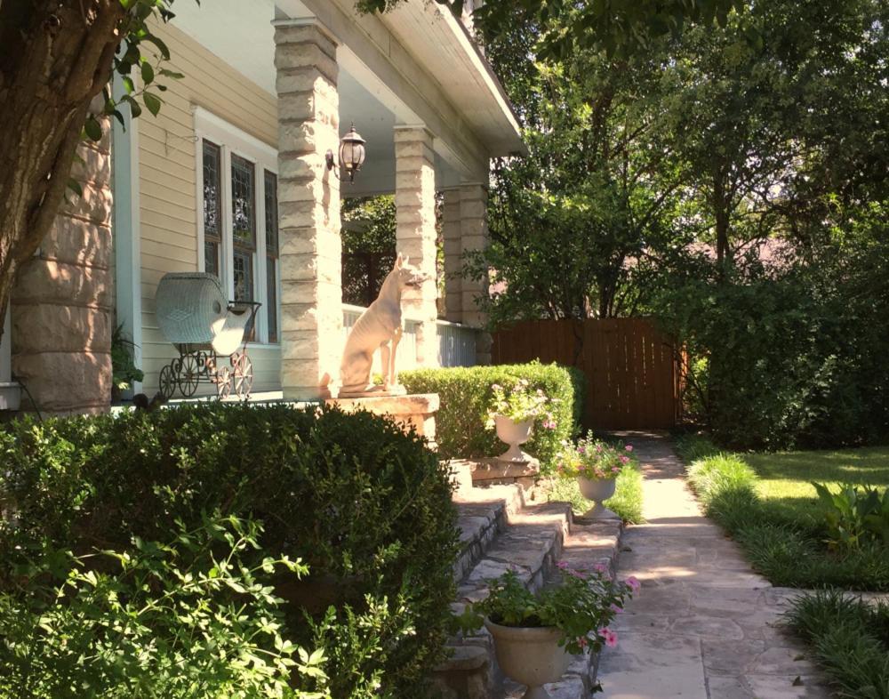 Strickland Arms Bed And Breakfast Остин Екстериор снимка