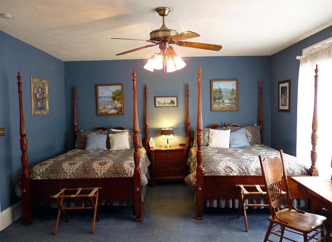 Strickland Arms Bed And Breakfast Остин Екстериор снимка