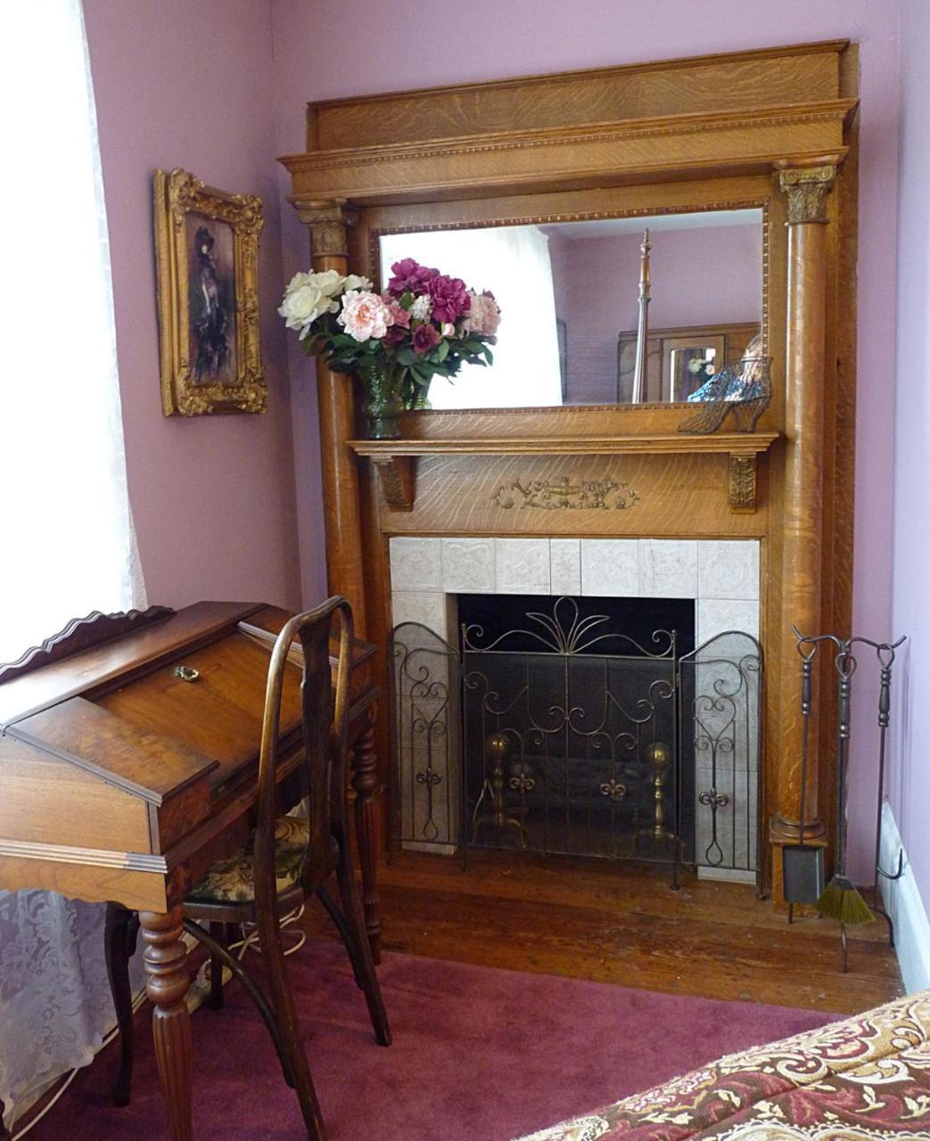 Strickland Arms Bed And Breakfast Остин Екстериор снимка